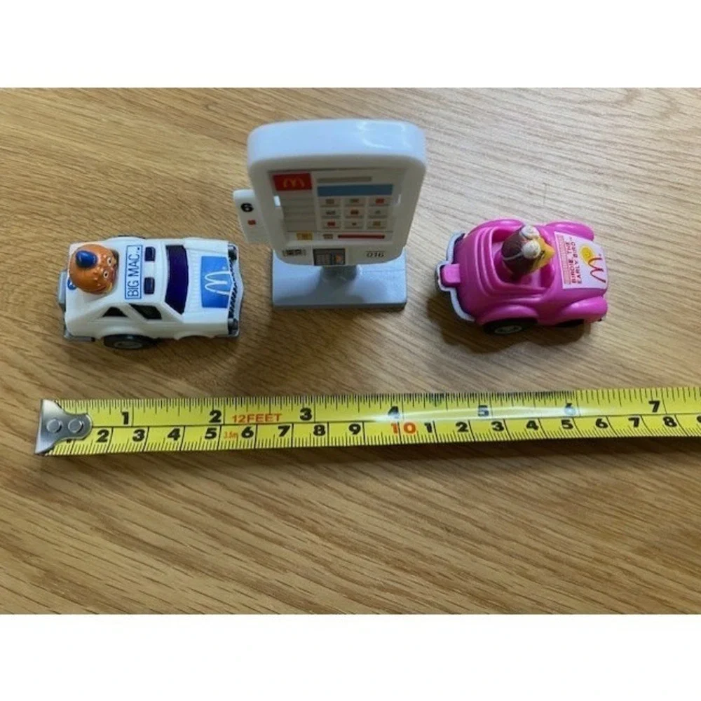 McDonalds Toy Lot Unisex OS Multicolor Good Pullback Cars Birdie Big Mac Kiosk